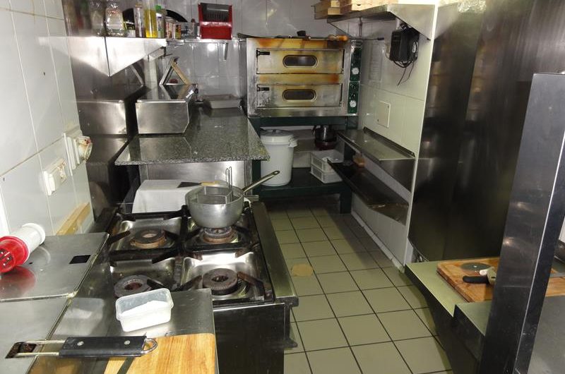 CHIC FRONT LINE PUERTO DE ANDRATX RESTAURANT