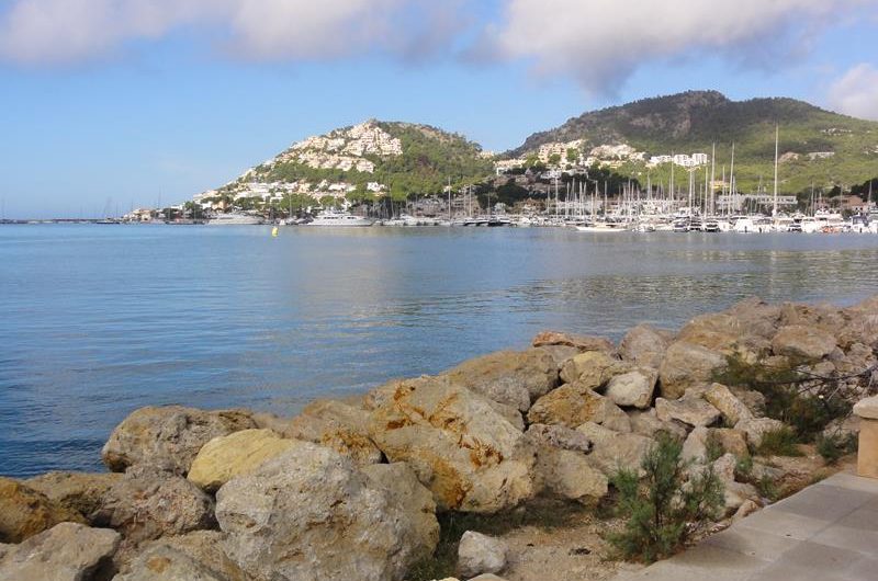 CHIC FRONT LINE PUERTO DE ANDRATX RESTAURANT